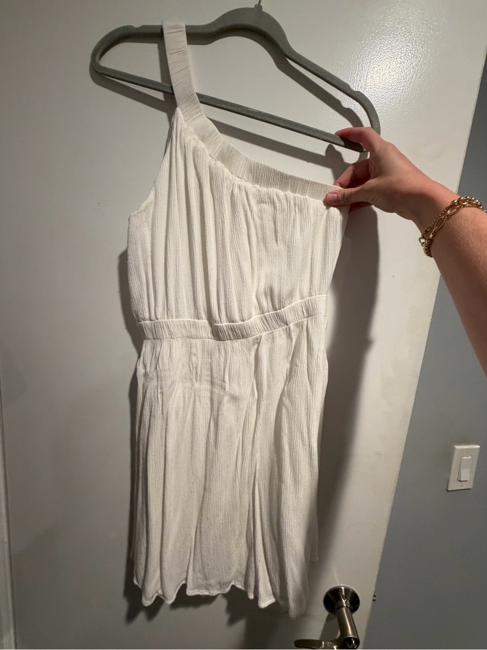 Abercrombie & Fitch Women’s White One-Shoulder Summer Dress